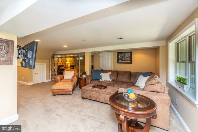 801 N WASHINGTON RDG, West Chester, PA 19382
