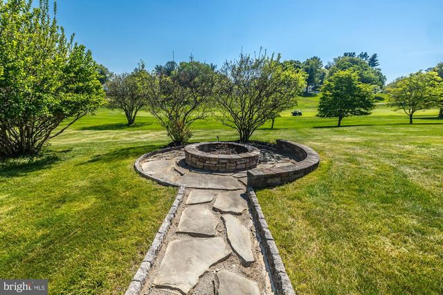 801 N WASHINGTON RDG, West Chester, PA 19382