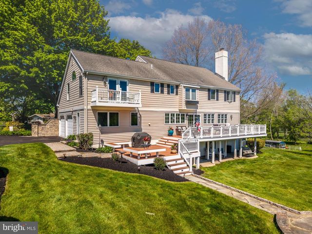 801 N WASHINGTON RDG, West Chester, PA 19382