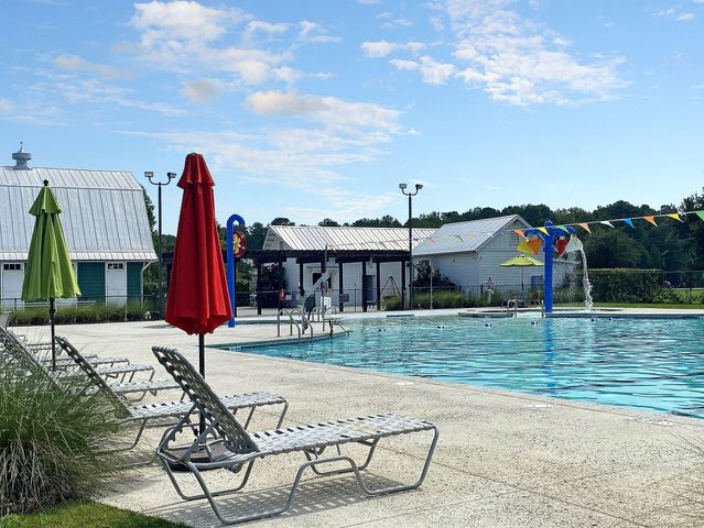 313 Citrus Drive, Summerville, SC 29486