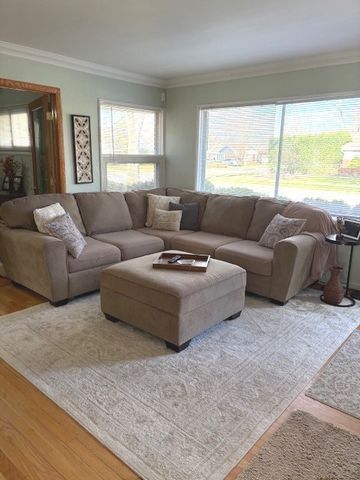 312 N Reuter Drive, Arlington Heights, IL 60005