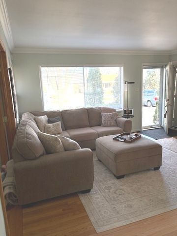 312 N Reuter Drive, Arlington Heights, IL 60005