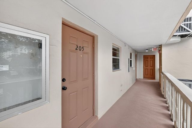 1617 SE 15th Street, Fort Lauderdale, FL 33316