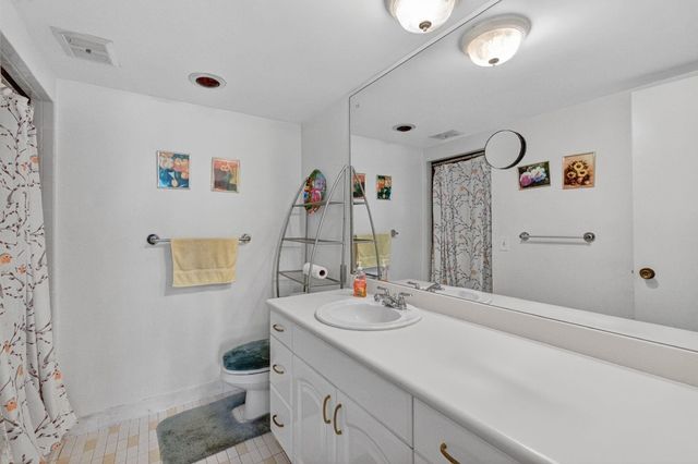 1617 SE 15th Street, Fort Lauderdale, FL 33316