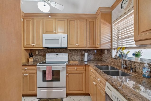 1617 SE 15th Street, Fort Lauderdale, FL 33316