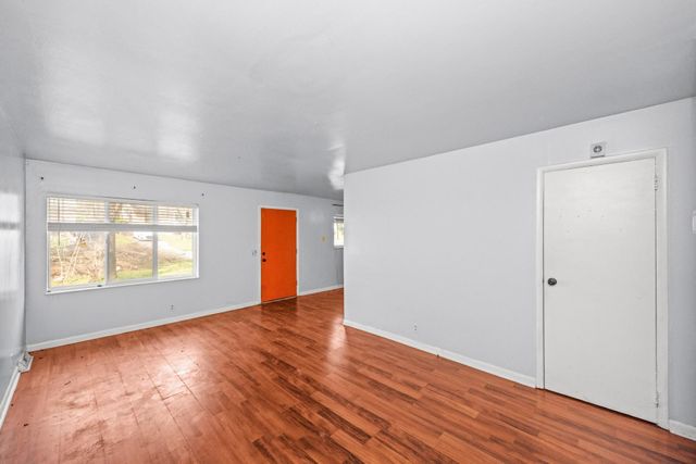 1917 Louanne Dr, Nashville, TN 37217