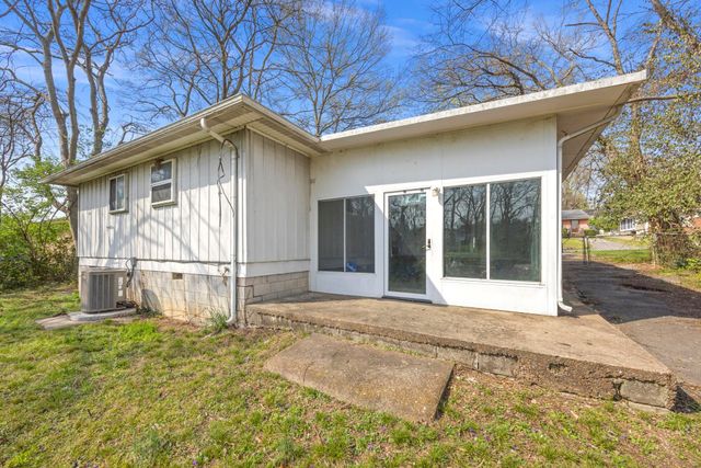 1917 Louanne Dr, Nashville, TN 37217