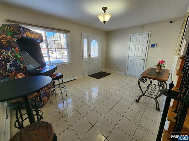 830 Pennsylvania Avenue, Lyndhurst, NJ 07071