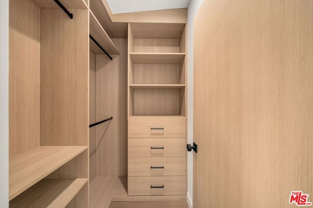 2229 Willetta Street, Los Angeles, CA 90068