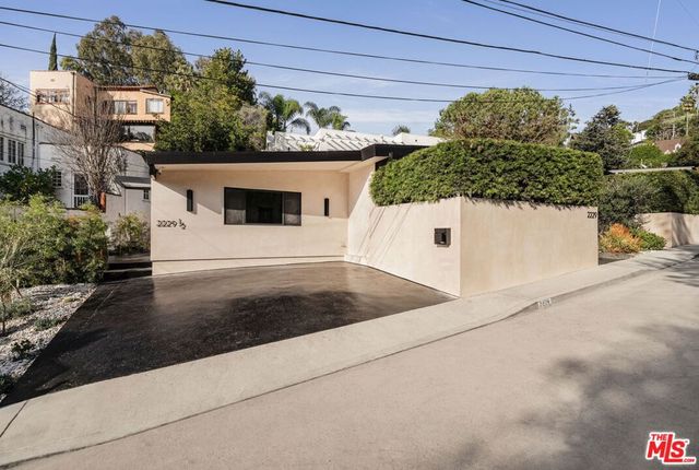 2229 Willetta Street, Los Angeles, CA 90068