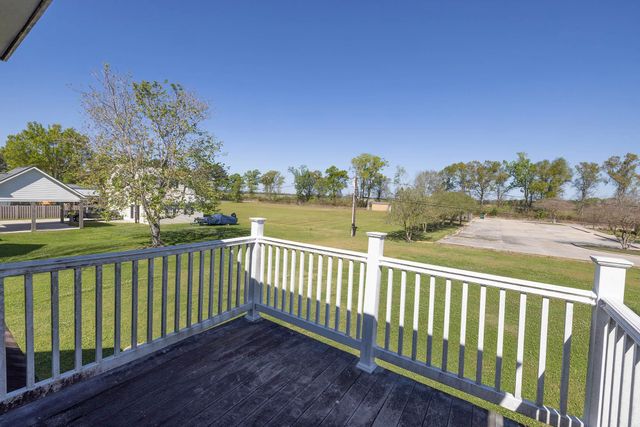104 Talbot Dr, Houma, LA 70360