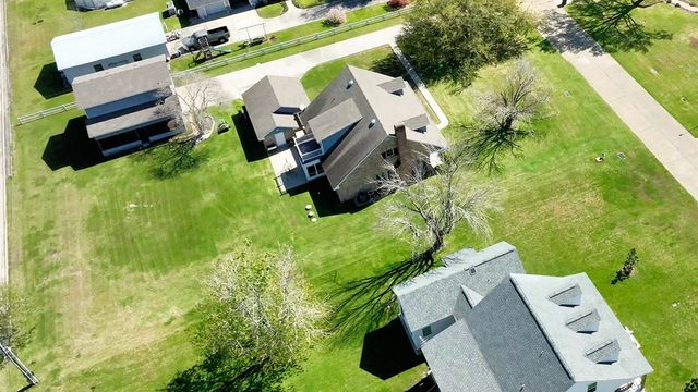 104 Talbot Dr, Houma, LA 70360