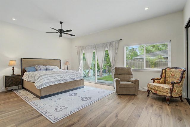2707 Latham Dr, Sacramento, CA 95864