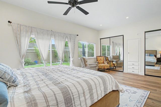 2707 Latham Dr, Sacramento, CA 95864