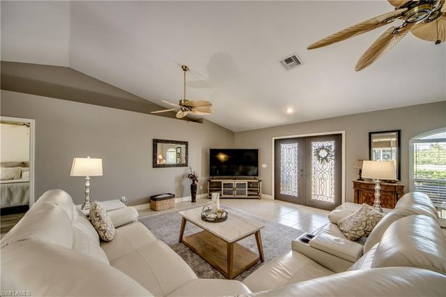 2301 SW 28th LN, Cape Coral, FL 33914
