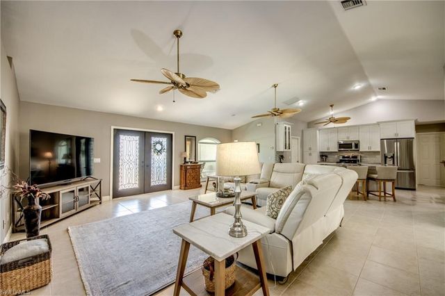 2301 SW 28th LN, Cape Coral, FL 33914