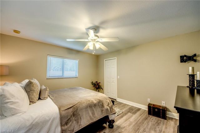 2301 SW 28th LN, Cape Coral, FL 33914