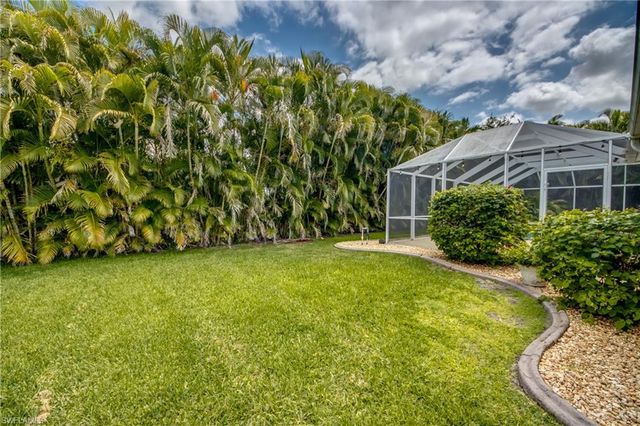 2301 SW 28th LN, Cape Coral, FL 33914