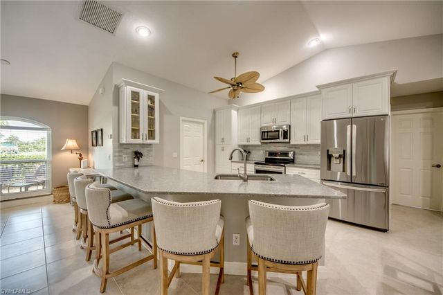 2301 SW 28th LN, Cape Coral, FL 33914