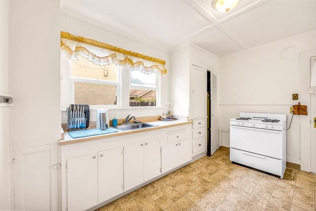 Cayuga Street, Salinas, CA 93901