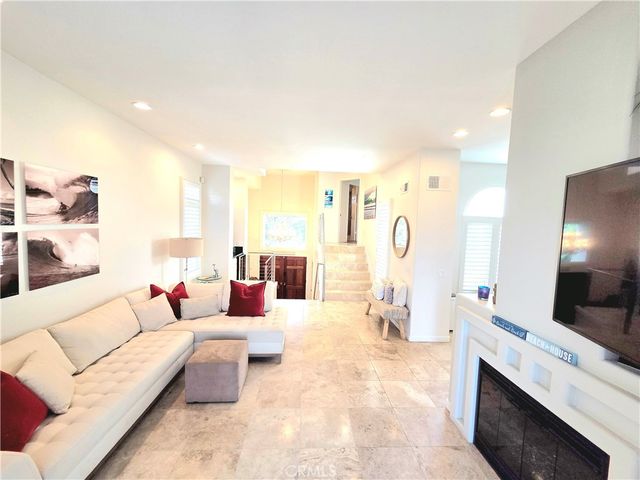 876 Cofair Court, Solana Beach, CA 92075