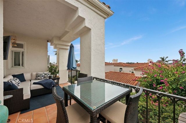 876 Cofair Court, Solana Beach, CA 92075