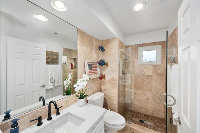 876 Cofair Court, Solana Beach, CA 92075