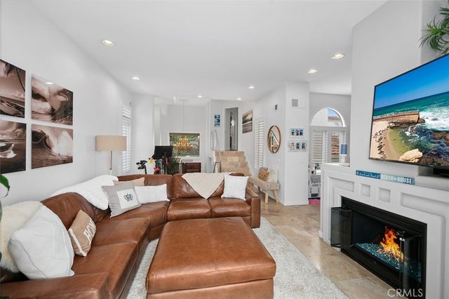 876 Cofair Court, Solana Beach, CA 92075