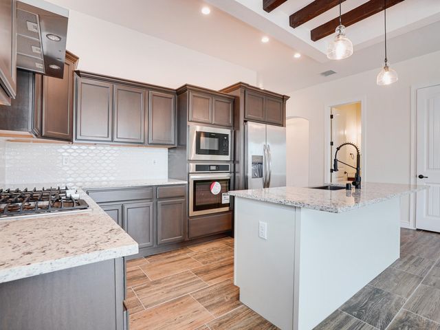 392 FRODSHAM Street, Horizon City, TX 79928