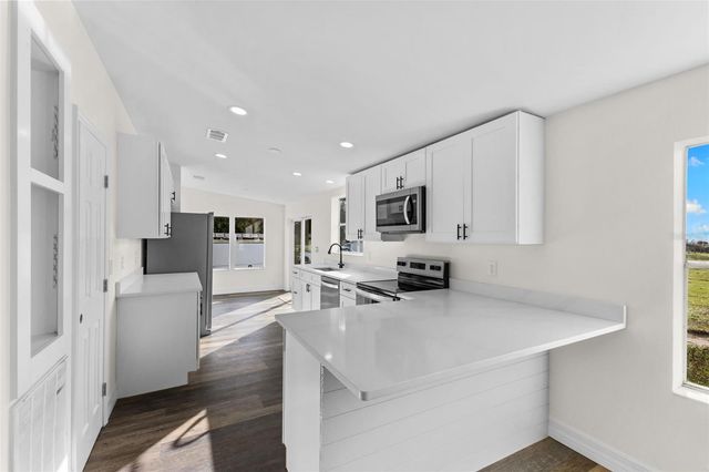 41155 PARKS ROAD, Myakka City, FL 34251