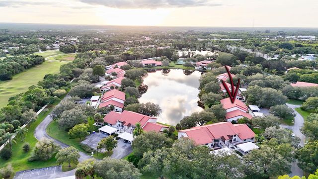 6040 SE Martinique Dr 201, Stuart, FL 34997