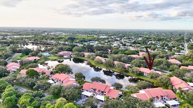 6040 SE Martinique Dr 201, Stuart, FL 34997