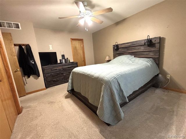 8136 Farrand Road, Update, MI 48463