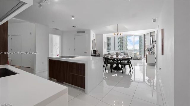 851 1 AVE E # 3303, Miami, FL 33132