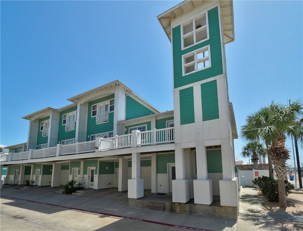 3021 S 11th St 11, Port Aransas, TX 78373 — exterior
