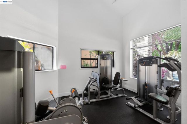 39109 Guardino Dr 341, Fremont, CA 94538