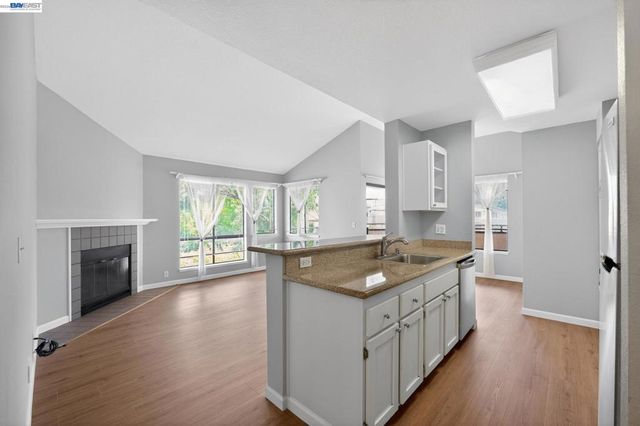 39109 Guardino Dr 341, Fremont, CA 94538
