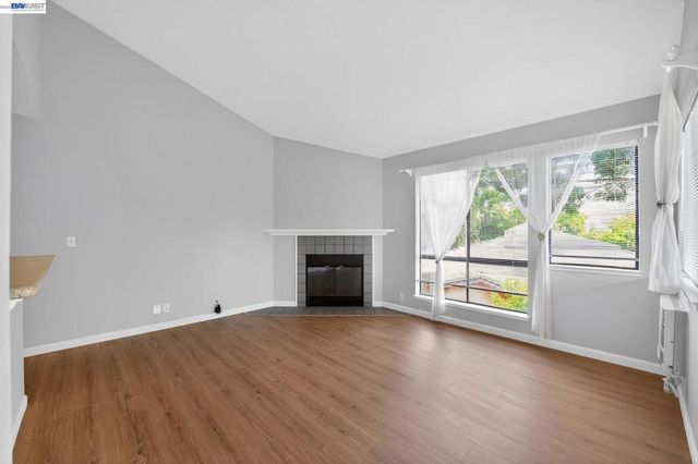 39109 Guardino Dr 341, Fremont, CA 94538