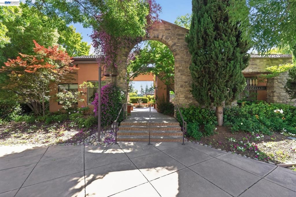 39109 Guardino Dr 341, Fremont, CA 94538