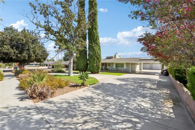 1429 Kellogg Avenue, Corona, CA 92879