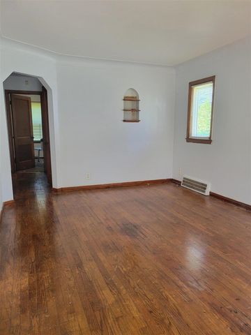 19359 Anglin Street, Detroit, MI 48234