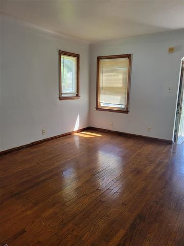 19359 Anglin Street, Detroit, MI 48234