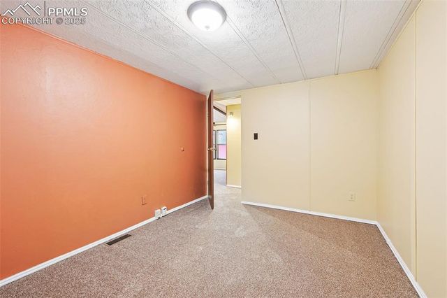 30 Shangra La Drive, Colorado Springs, CO 80907