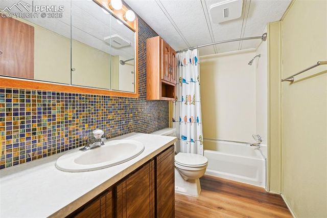 30 Shangra La Drive, Colorado Springs, CO 80907