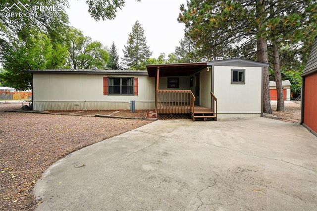 30 Shangra La Drive, Colorado Springs, CO 80907