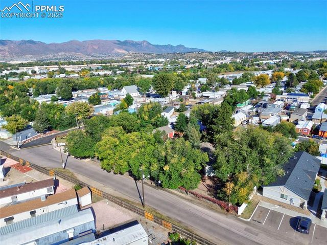 30 Shangra La Drive, Colorado Springs, CO 80907