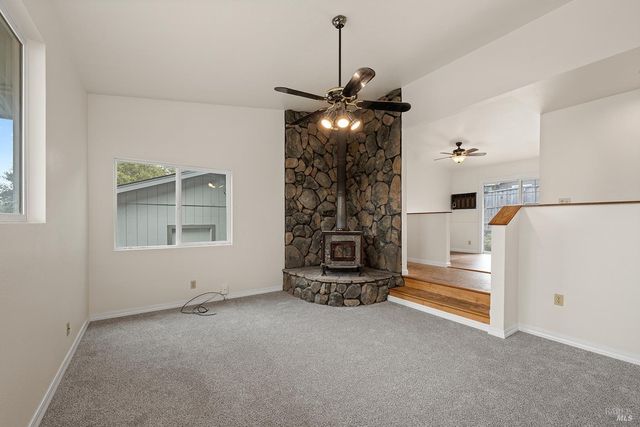 375 Florence Ave, Sebastopol, CA 95472