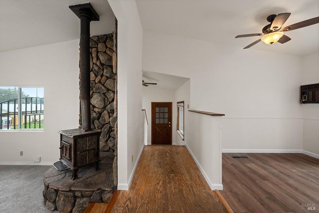 375 Florence Ave, Sebastopol, CA 95472