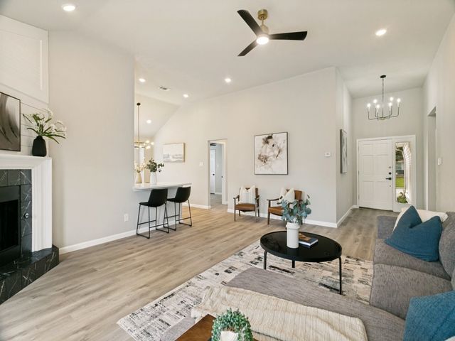 1653 Crosshaven Drive, Lewisville, TX 75077