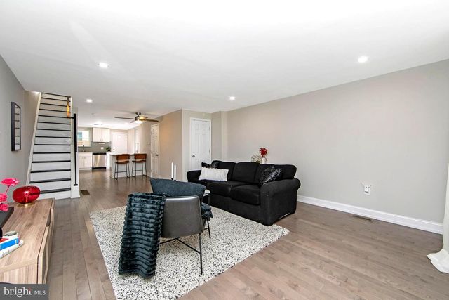 1710 S 4TH ST, Philadelphia, PA 19148